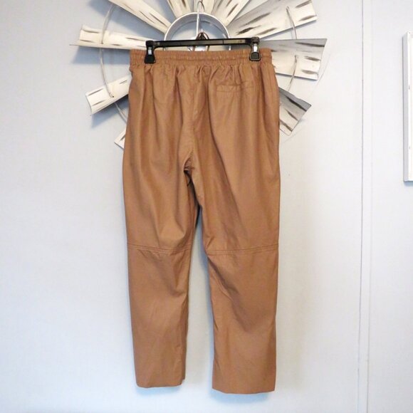Deluc Fleetwood Nougat‎ Faux Leather Crop Pants - Picture 9 of 12